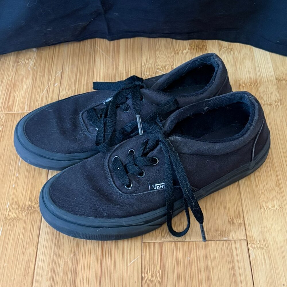 Boys Vans Old Skool Trainers
